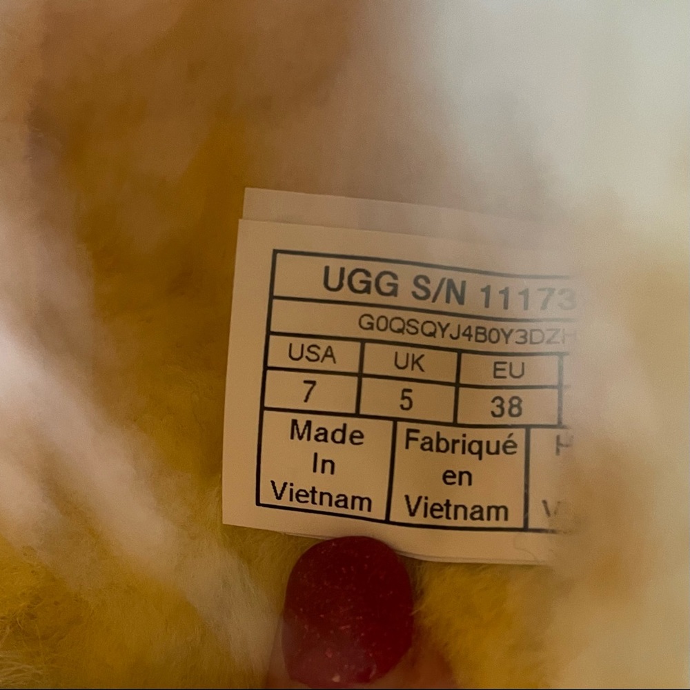NWT UGG Fluff Yeah Women's Tie-Dye Shearling Slingback Sandal Slipper in… - Picture 9 of 10